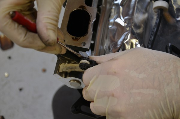 DIY Installation Instructions: 034Motorsport B7 Audi RS4 Billet Aluminum Intake Manifold Flap Linkages - 034-108-Z005
