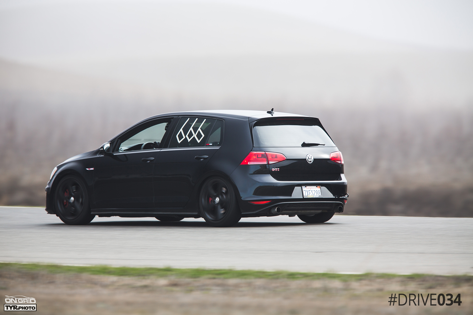 Lowered MkVII Volkswagen GTI